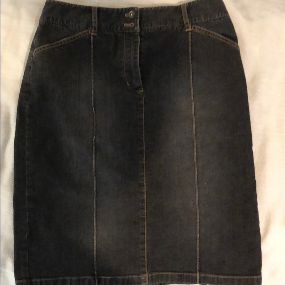 Denim skirt